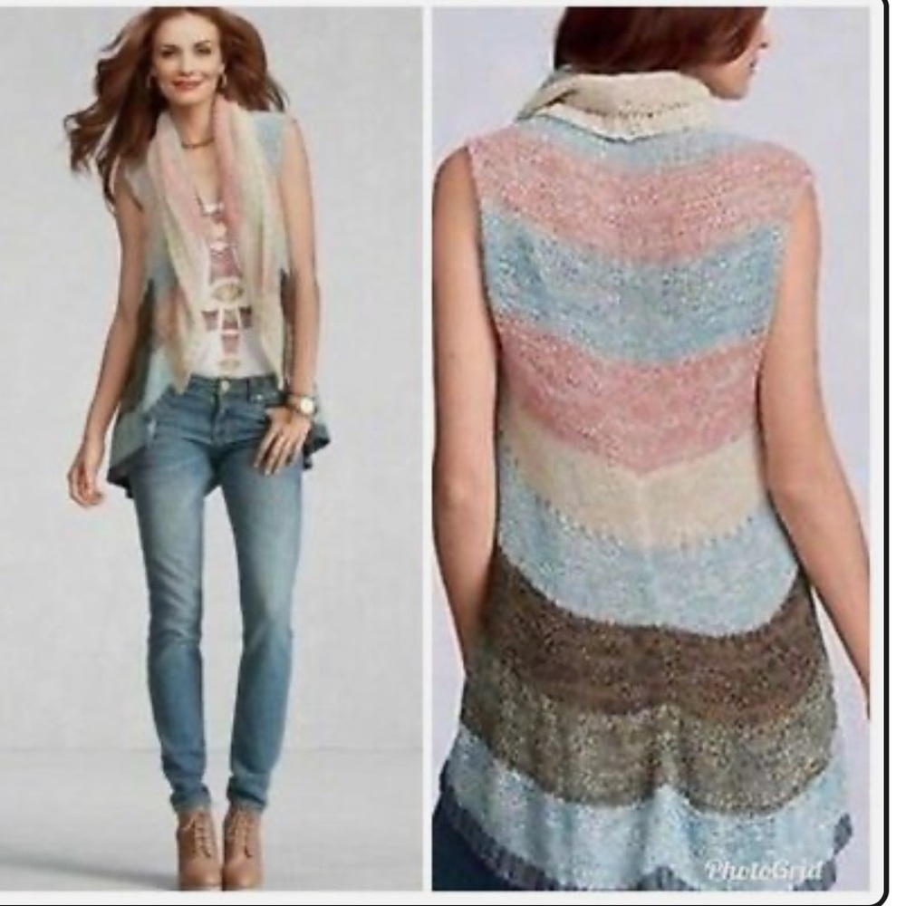 Cabi #216 Line Up Vest Cardigan Shrug Wrap Sweater, size Medium